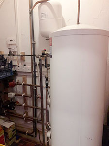 Central heating in Middlewic
