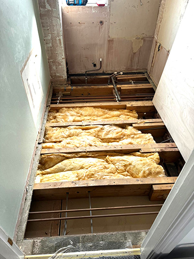 Removing the flooring